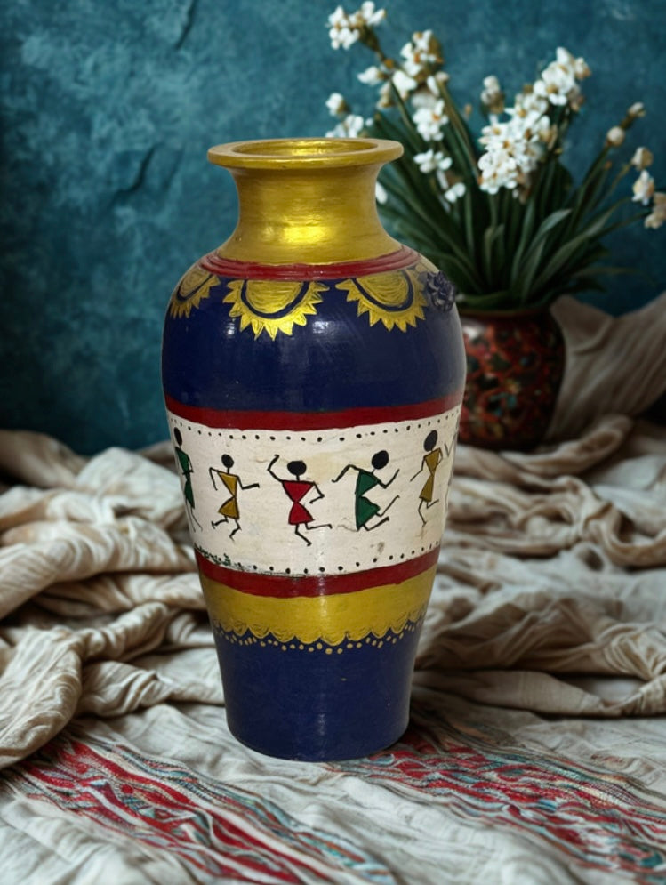 Why Ceramics for Home Decor?  Elevating Your Space with Timeless Elegance