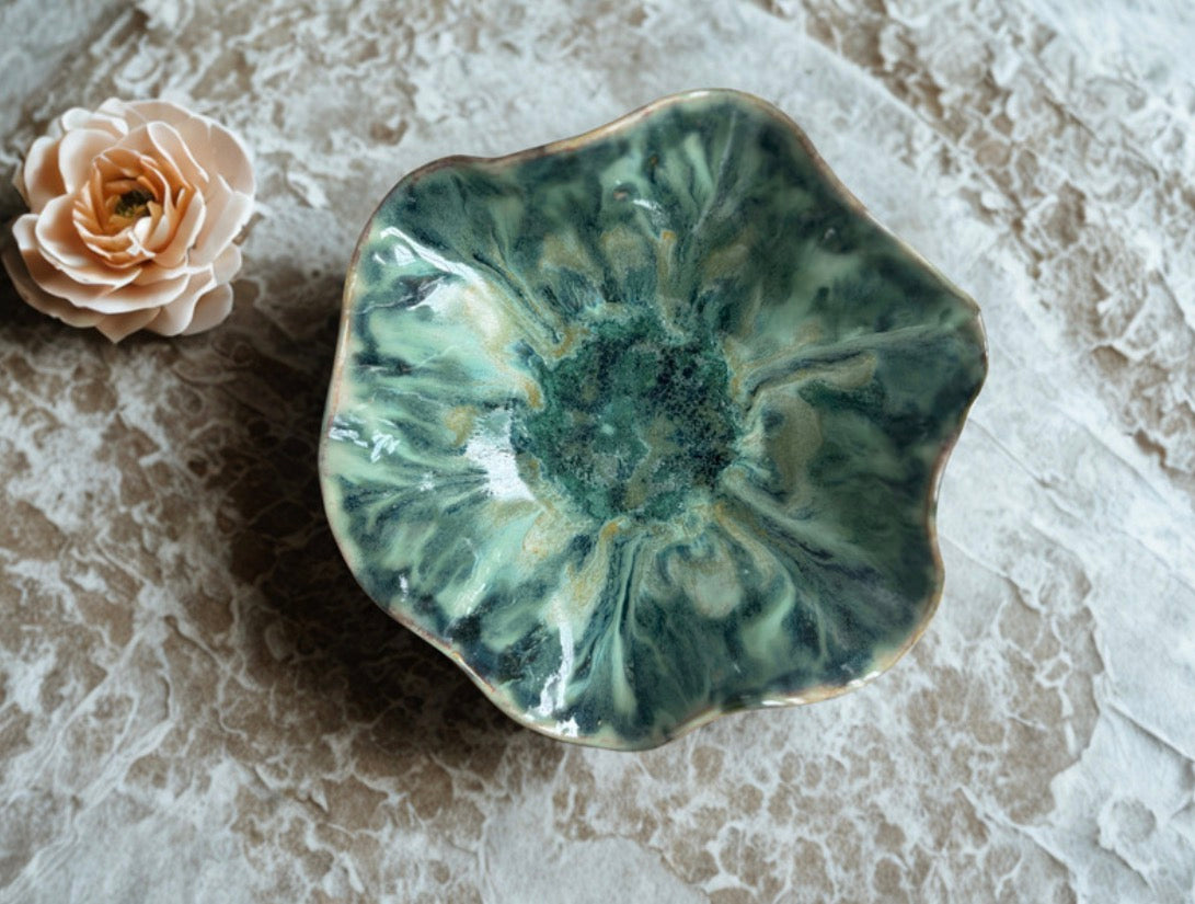 Handglazed green bowl